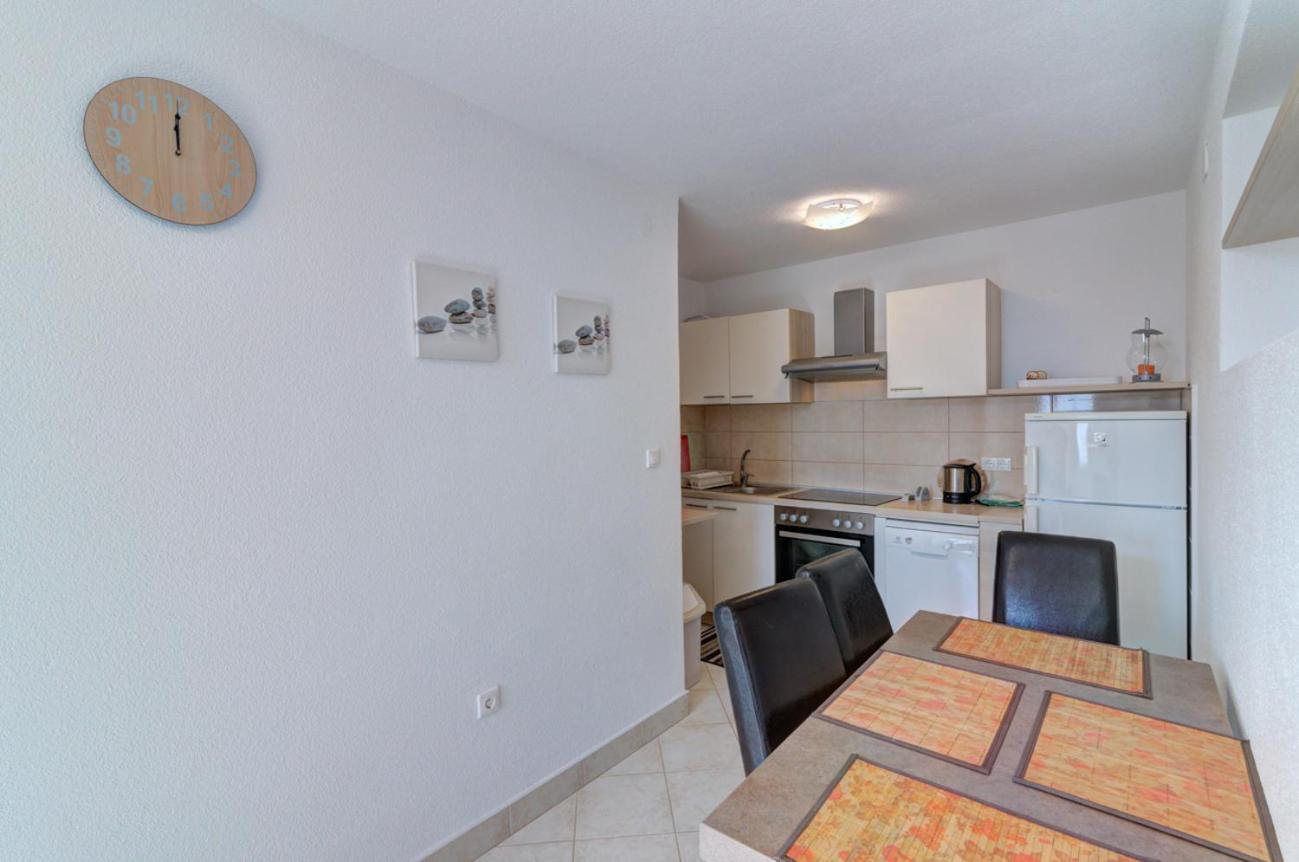 Nv Seaview 3 Novi Vinodolski